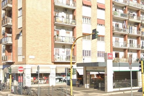 Roma, rissa al Pigneto. Ferito un ragazzo di 15 anni. Gravissimo