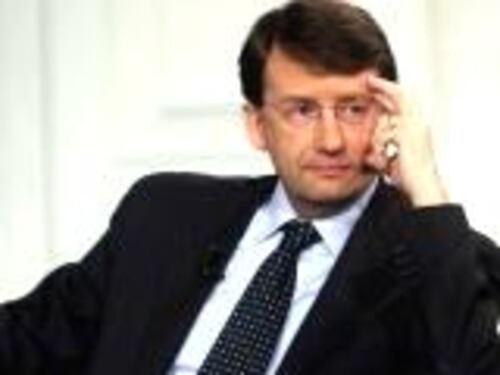 Franceschini bastona D'Alema