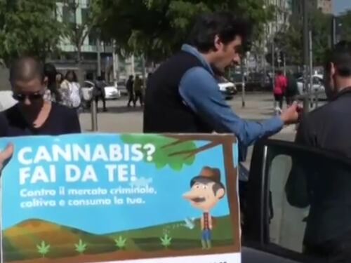 Semina canapa sotto al Pirellone, Cappato identificato dalla polizia