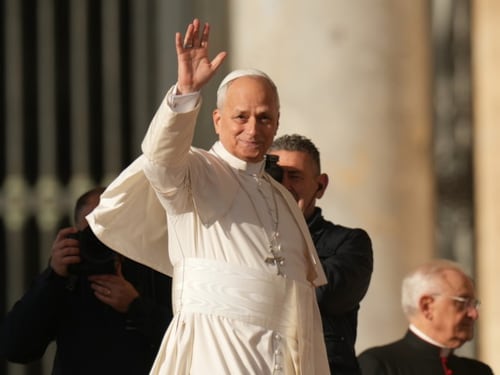 L'appello di Papa Leone: "Pace disarmante in un mondo sconvolto dalla guerra"