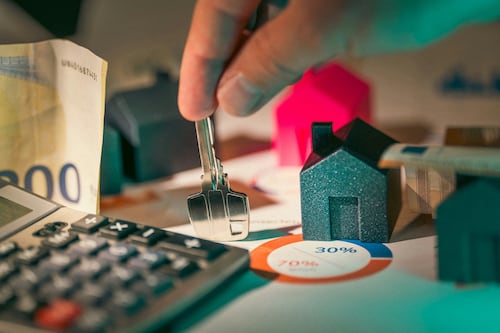 Mutui e prestiti, quali effetti con il nuovo taglio dei tassi della Bce: ecco quanto si risparmierà