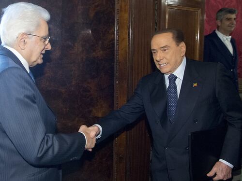 Berlusconi, ai funerali Mattarella, Meloni e leader di mezzo mondo. Polemica sul lutto nazionale
