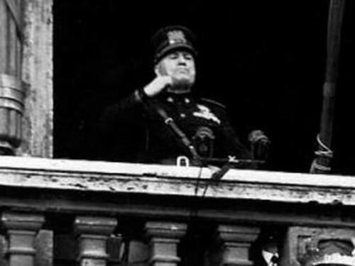Il balcone del Duce rischia di cadere giù. Polo Museale: problemi statici