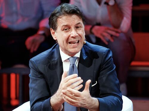 M5S, l’avvocato Borré mette nei guai Giuseppe Conte: “Va espulso chi non ha dato la fiducia al governo”