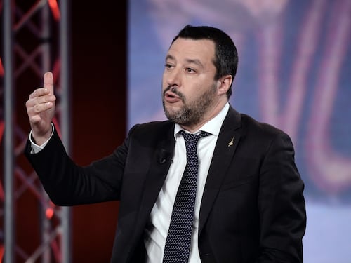 Caso Diciotti, maggioranza al bivio: "Sentire Salvini entro 7 giorni"