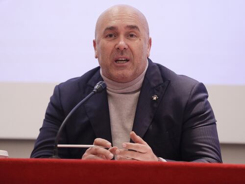 Caso Bandecchi, il sindaco di Terni si sfoga sui social: aspetto le scuse di Pd e FdI