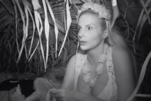 Isola dei Famosi, Francesca Cipriani (in nomination) si sfoga: "È la sagra degli str..."