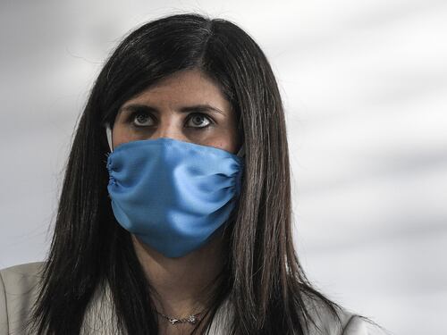Appendino condannata, si autosospende da M5S non da sindaco