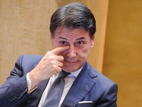 M5s, così Conte taglia i 300mila euro di Grillo: "La comunicazione? Non c'è"