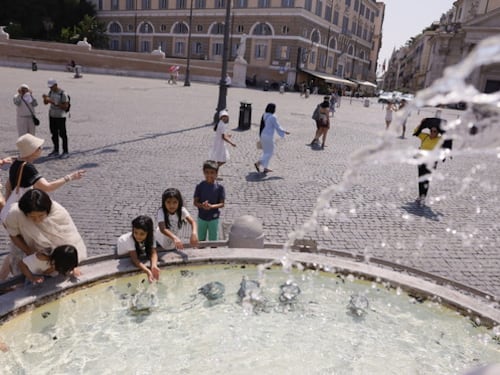 Meteo, Ferragosto tra caldo e temporali: dove si rischia la pioggia. Poi temperature giù