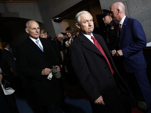 Russiagate, bufera anche sul ministro della Giustizia Jeff Sessions