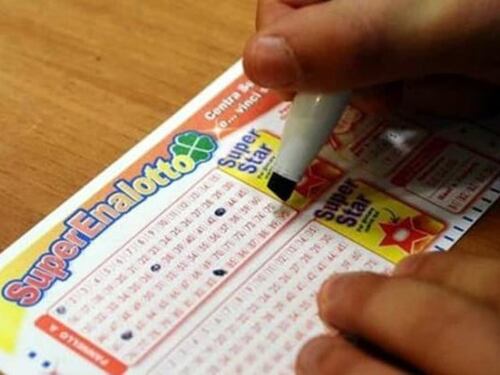 Febbre da SuperEnalotto: l'Italia sogna il Jackpot da 200 milioni