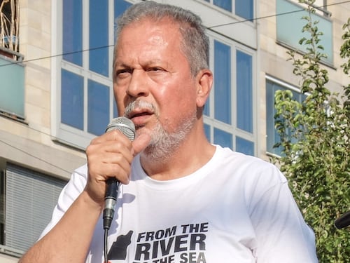 La minaccia di Hannoun: "Il Tempo è nazifascista, uniamoci contro di loro"