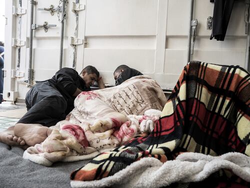 Cortocircuito Ue sui migranti: la Commissione sconfessa Frontex