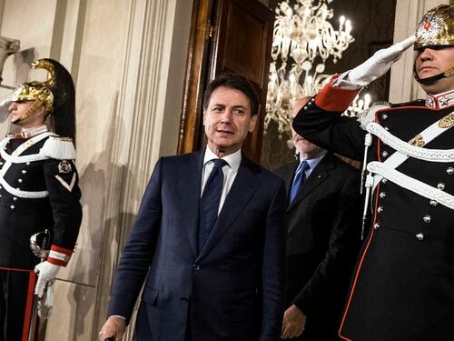 Cari ministri ora andate a lavorare
