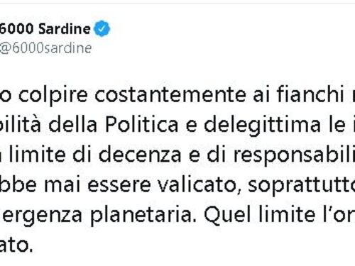 Rispuntano le sardine: "Renzi ha superato il limite della decenza"