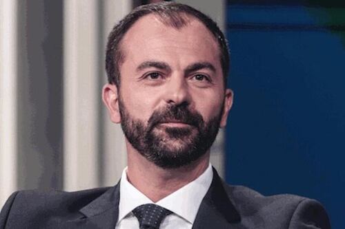 Caro ministro Fioramonti, lei non ha diritto a privacy