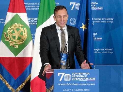 Askatasuna, “giustificazionismo vergognoso”. Fedriga furioso con la sinistra che strizza l’occhio ai violenti