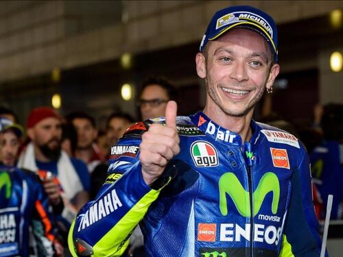 Valentino Rossi dimesso dall'ospedale. E pensa già al rientro