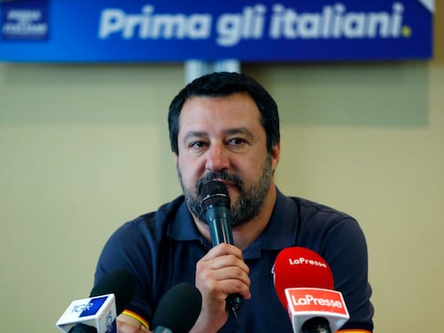 "Da giugno pistola elettrica alla polizia"