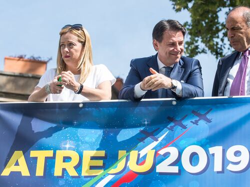 Conte-Zelig: sul Mes ci ha già ripensato. Così lo inchioda la Meloni