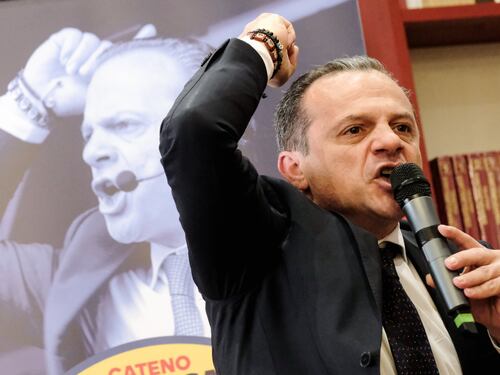 Cateno De Luca: «Questo è un Campo Santo. Onorato? Siamo i soli civici. Altri cavie da laboratorio»