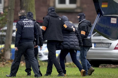 Germania, ostaggi presi in una farmacia a Karlsruhe. Chiesto il riscatto