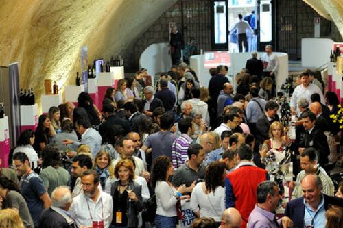 Napoli per tre giorni città di 2500 vini