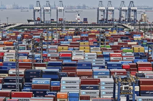 Dazi, Usa e Cina sospendono parte delle tariffe. Le Borse volano
