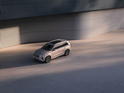 XC90 sbarca nel futuro