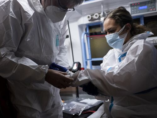 Coronavirus, il bollettino di oggi 26 novembre: 29.003 nuovi casi e 822 morti