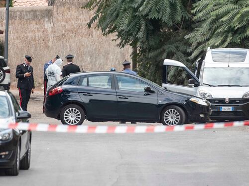 Cadavere in mezzo alla strada, orrore a Ponte Mammolo