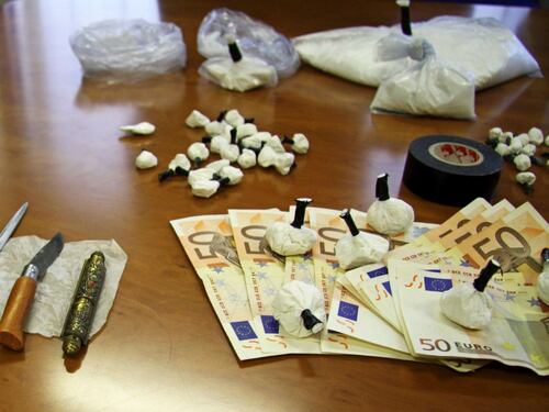 Vasta operazione antidroga in Provincia, 12 arresti