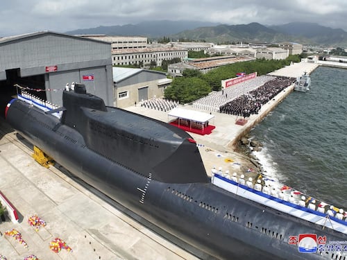Corea del Nord, Kim lancia un sottomarino tattico da attacco nucleare