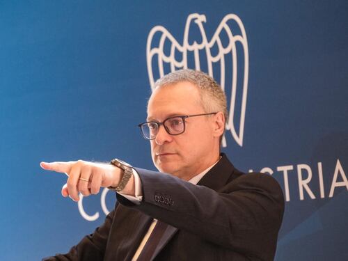 Bonomi sul salario minimo: "Dipende dai settori"