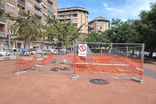 Porta Portese, degrado in libertà e giochi "in gabbia". Il giardino dimenticato