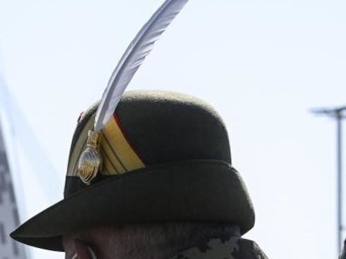 Molestie degli alpini, crolla tutto: la procura di Rimini chiede l'archiviazione. Lega e FdI: fango senza prove