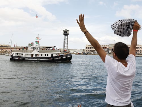 Israele stufo delle flotte ProPal: "Li tratteremo come terroristi"