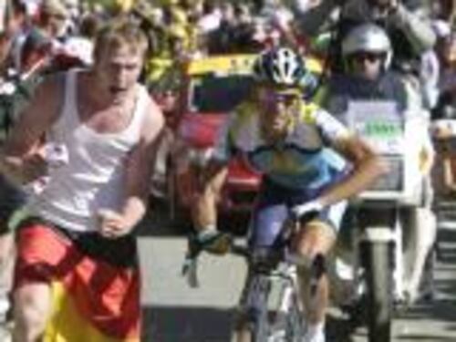Contador si prende il Tour sulle Alpi