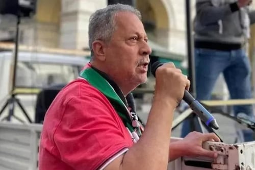 Hannoun contro il Tempo: "Ci sono giornali corrotti". E in piazza lanciano l'intifada