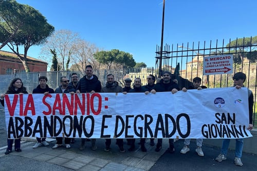 Via Sannio senza mercato, i lavori non sono ancora iniziati. Cosa succede