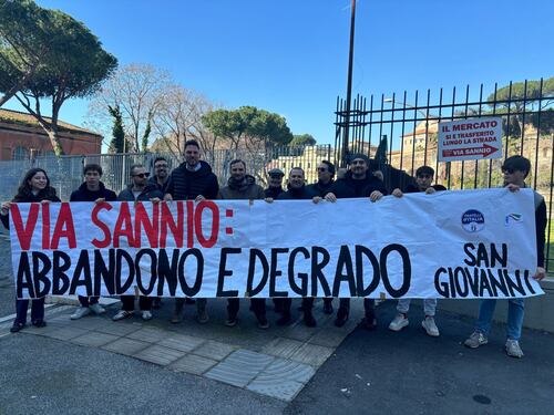Via Sannio senza mercato, i lavori non sono ancora iniziati. Cosa succede