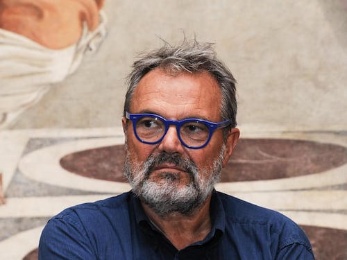 Porti spalancati, Oliviero Toscani choc: "Migranti ricchezza del futuro, devono venire liberamente"