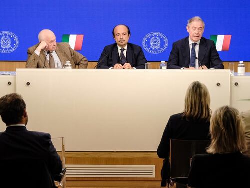 Superbonus, incastrati i conti: slittano i 100 euro in tredicesima
