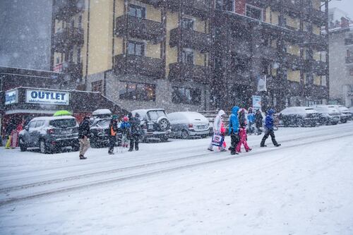 Meteo, arriva l'ondata di gelo. Dove e quando nevica a bassa quota