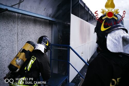 Formello, brucia impianto fotovoltaico. Incendio nel deposito Ups
