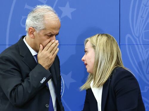 Migranti, Meloni vede Piantedosi prima del Consiglio Ue: pressing su Bruxelles