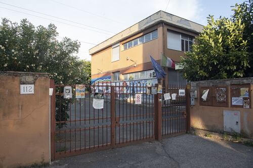 Trenta furti e atti vandalici in nove mesi, ecco la scuola "dei record"