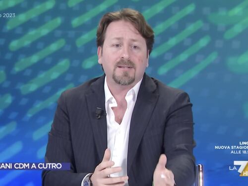 Omnibus, Manlio Messina sbugiarda la sinistra: le sue politiche non funzionano