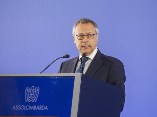 “La guerra in Ucraina non c’entra”. Carlo Bonomi tira fuori la verità sull’energia: autunno da incubo